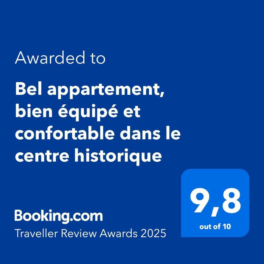 Bel Appartement, Bien Equipe Et Confortable Dans Le Centre Historique ฟูแฌร์ ภายนอก รูปภาพ
